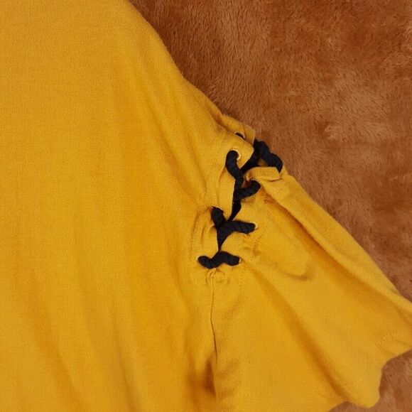 MOUSSY Womens Top Yellow Pullover Crew Lace Up Short Sleeve Boxy Tee - Picture 2 of 9